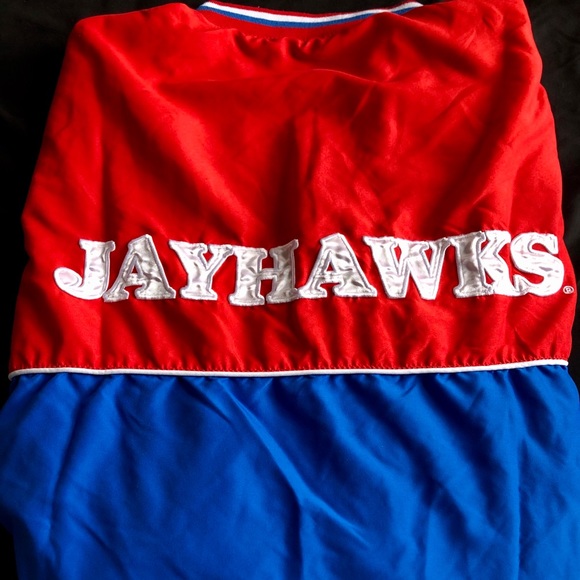 ♥️RETRO KANSAS JAYHAWKS PULL OVER♥️ - Picture 3 of 3